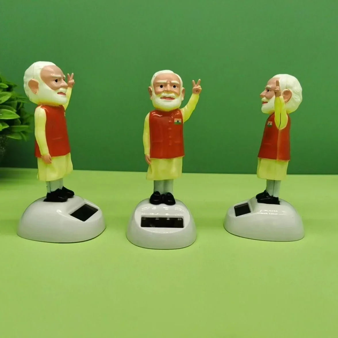 Solar Waving Modi Ji Statue (Pack of 2)